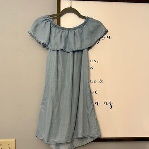 Celebrity Pink Size Small Off the Shoulder Dress with Pockets - Lightly Worn